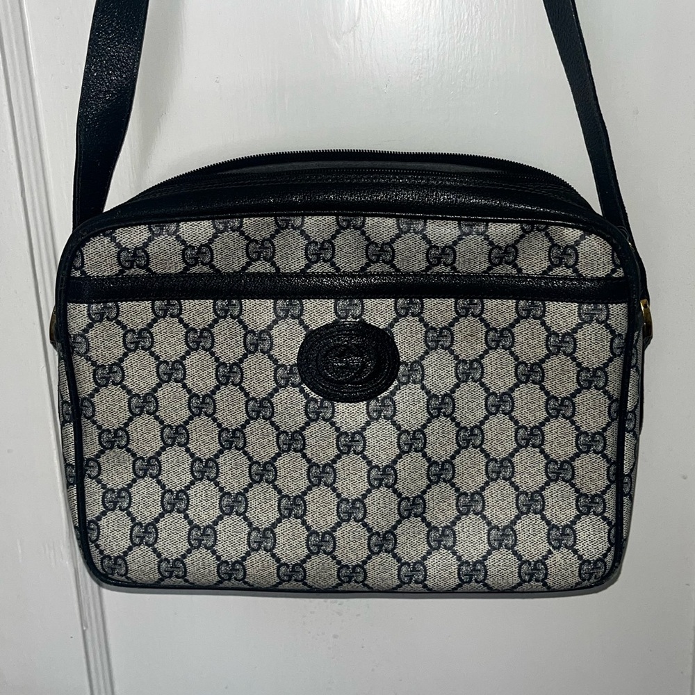Gucci Blue and Cream Crossbody Bag - Picture 3 of 16